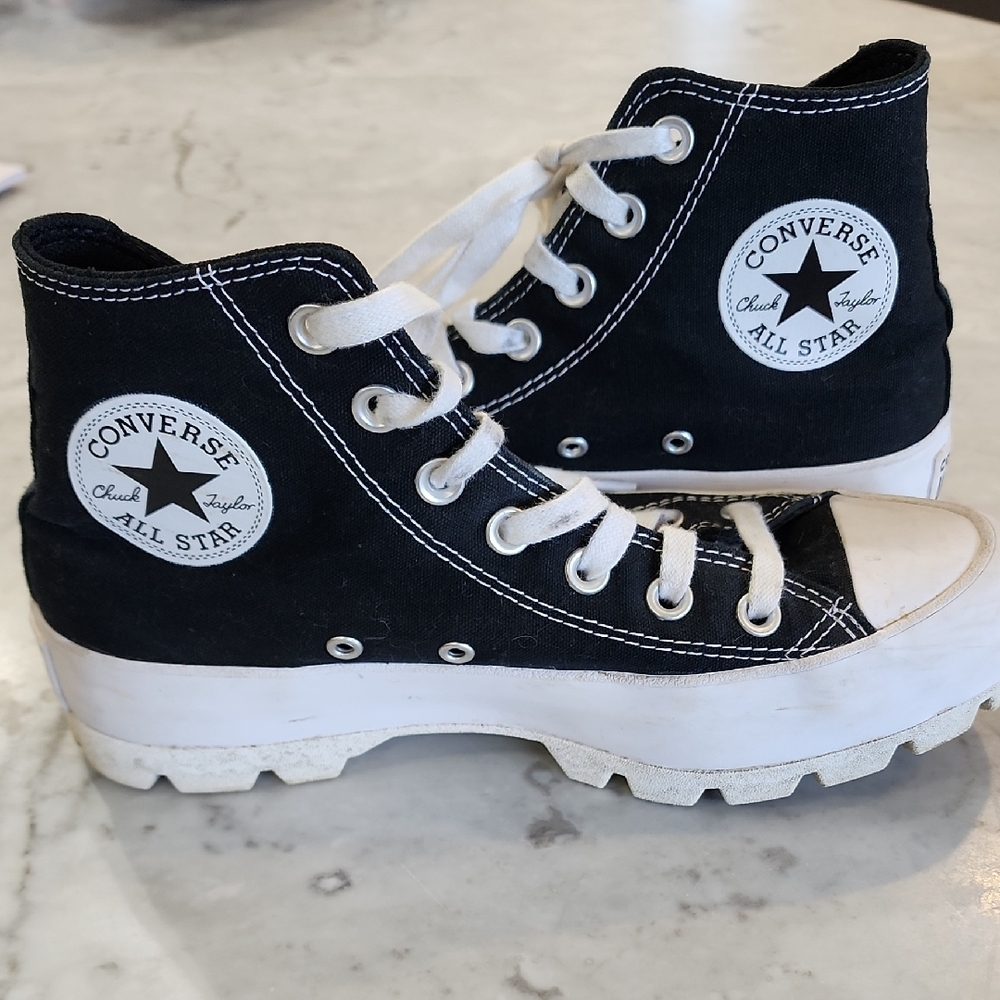 Converse Black High-Top Sneakers Womens Size 7.5